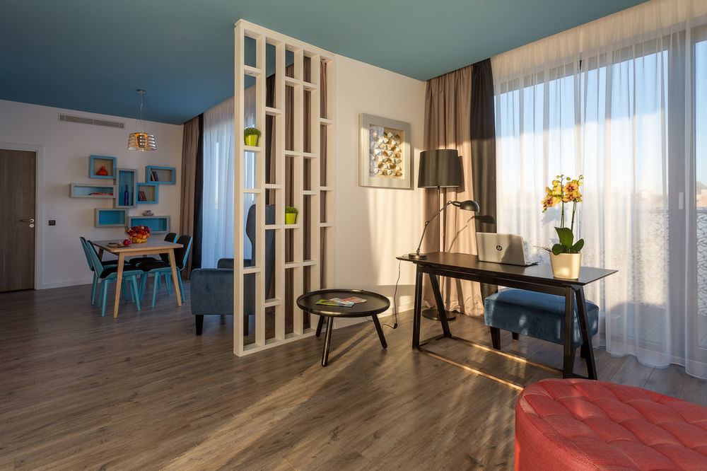 Park Inn By Radisson Residence Riga Barona Exterior foto